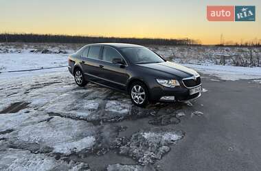 Лифтбек Skoda Superb 2010 в Виннице