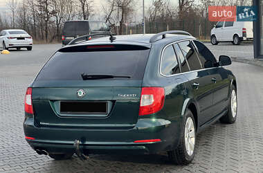 Універсал Skoda Superb 2011 в Луцьку