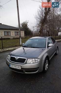 Ліфтбек Skoda Superb 2007 в Первомайську