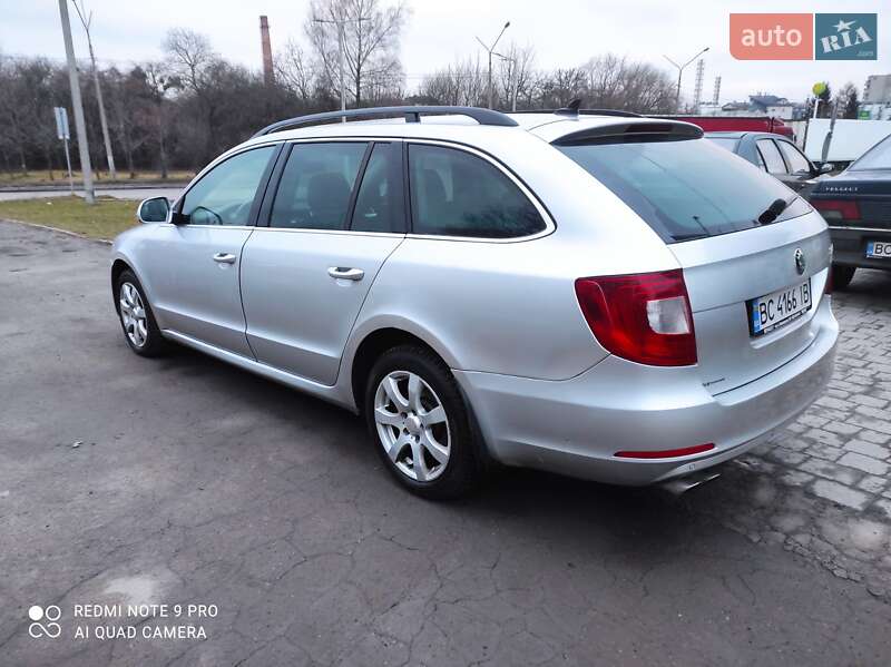 Универсал Skoda Superb 2011 в Львове фото 4 Универсал Skoda Superb 2011 в Львове