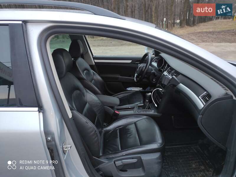 Универсал Skoda Superb 2011 в Львове фото 8 Универсал Skoda Superb 2011 в Львове