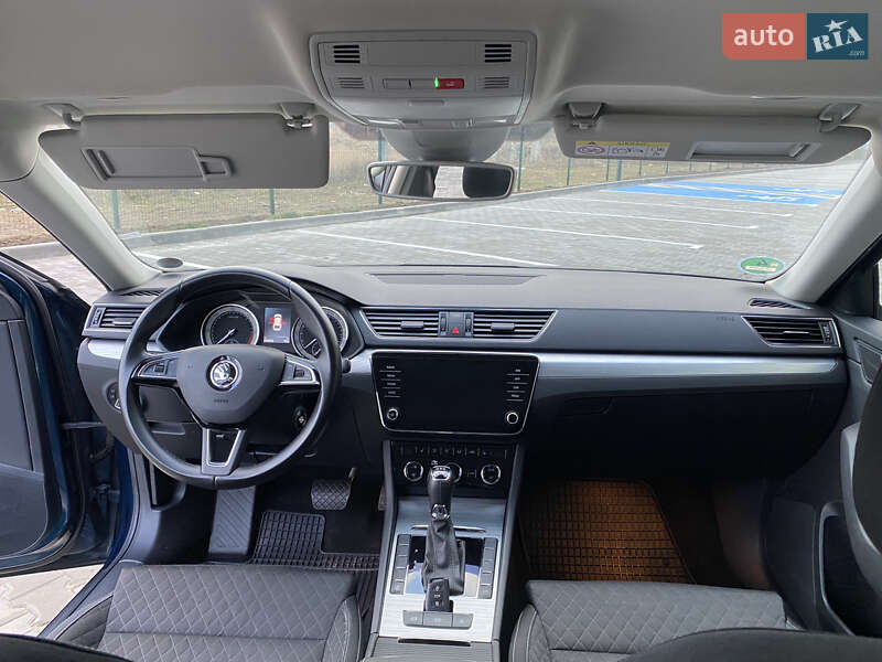 Универсал Skoda Superb 2020 в Луцке