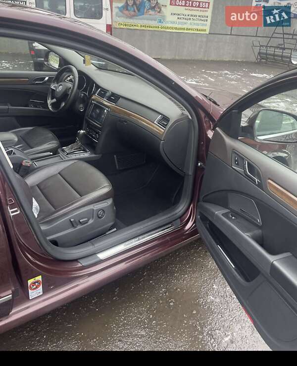 Лифтбек Skoda Superb 2014 в Тячеве