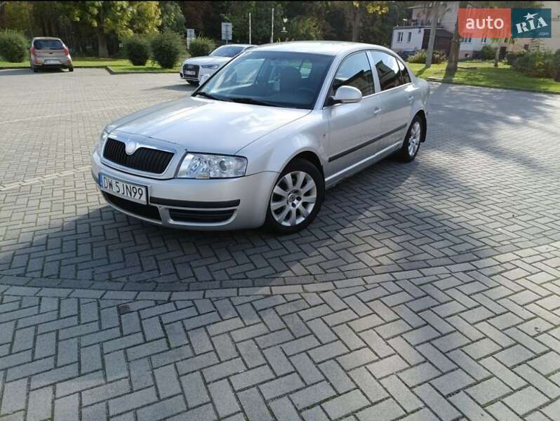 Ліфтбек Skoda Superb 2001 в Слов'янську