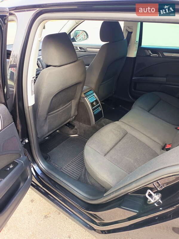 Універсал Skoda Superb 2014 в Харкові