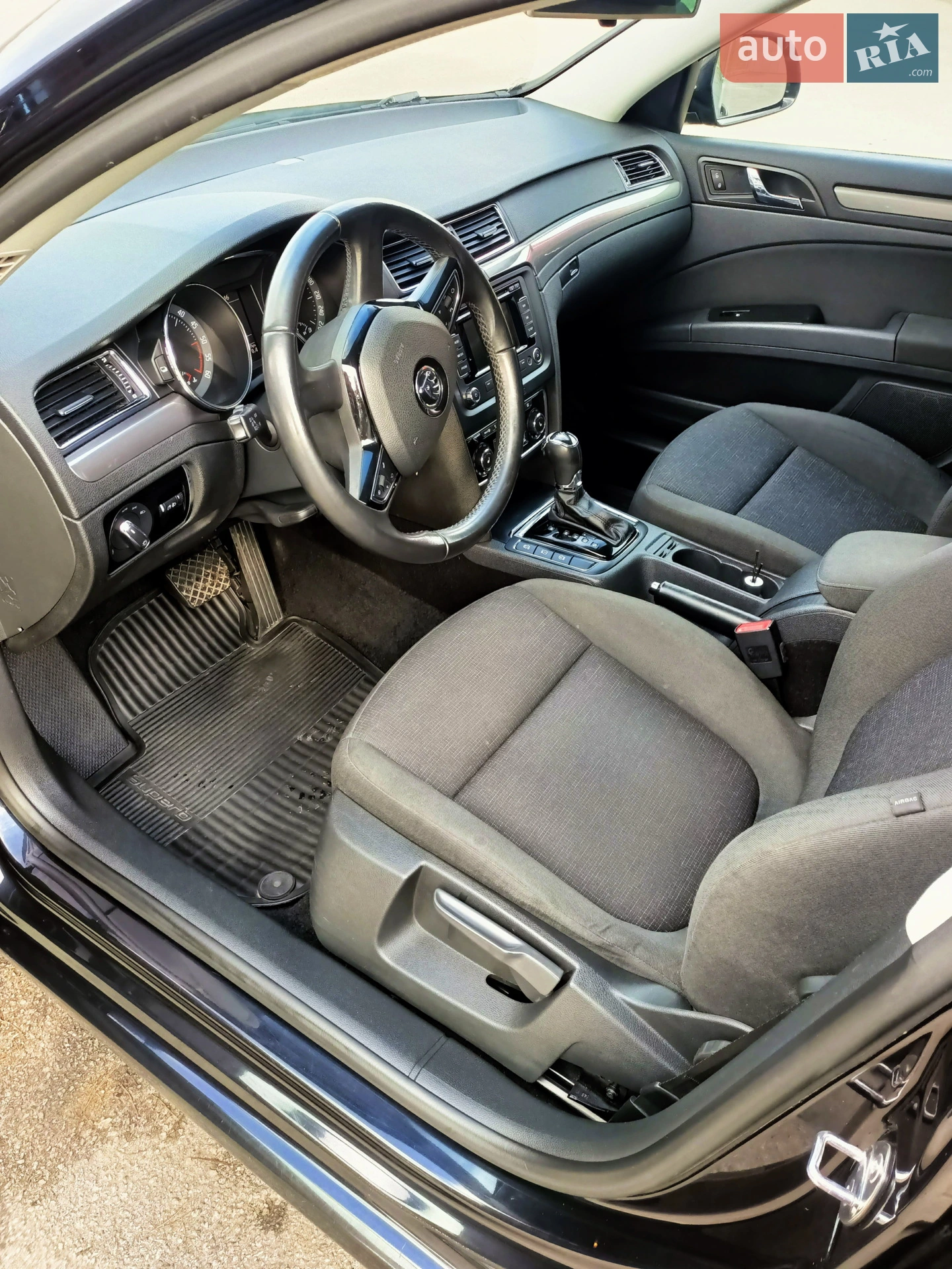 2014 Skoda Superb - мініатюра 14