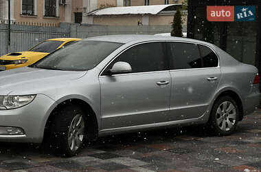 Ліфтбек Skoda Superb 2013 в Києві