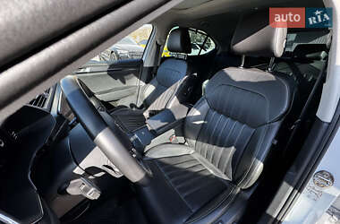 Лифтбек Skoda Superb 2019 в 