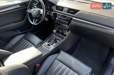 Лифтбек Skoda Superb 2019 в 