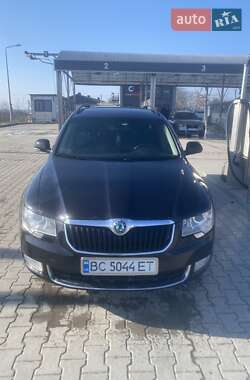 Skoda Superb 2012 Skoda Superb 2012
