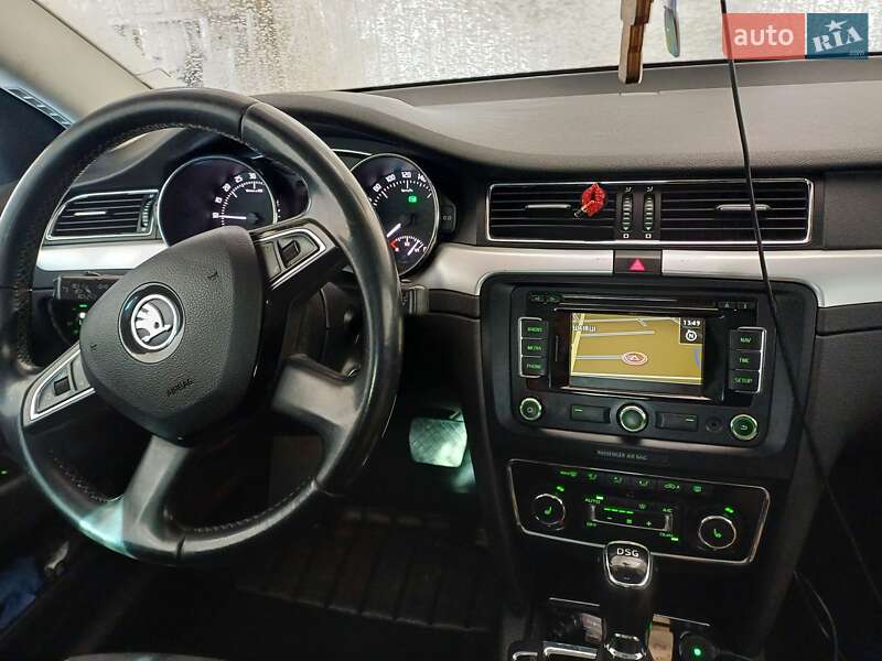 Универсал Skoda Superb 2014 в Черновцах фото 23 Универсал Skoda Superb 2014 в Черновцах