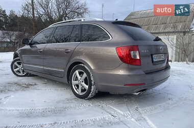 Универсал Skoda Superb 2010 в Харькове