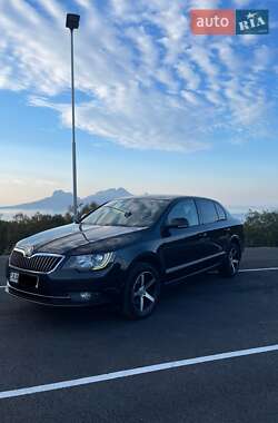 Skoda Superb 2013