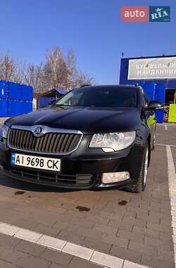 Универсал Skoda Superb 2011 в 