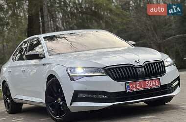 Лифтбек Skoda Superb 2021 в Трускавце