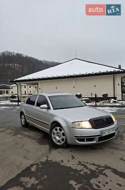 Ліфтбек Skoda Superb 2002 в Сваляві