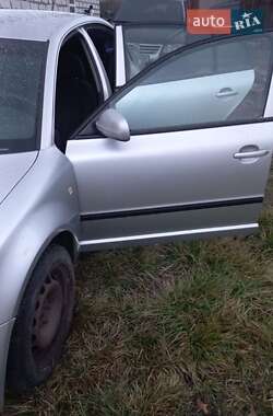 Лифтбек Skoda Superb 2002 в 