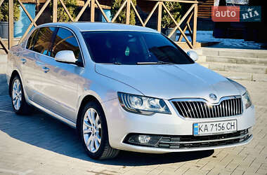 Лифтбек Skoda Superb 2013 в Кривом Роге