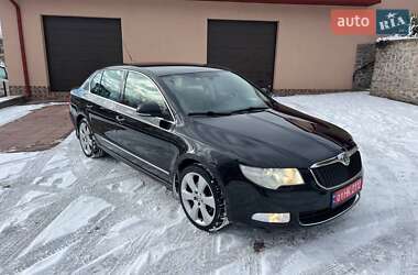 Лифтбек Skoda Superb 2009 в Ровно