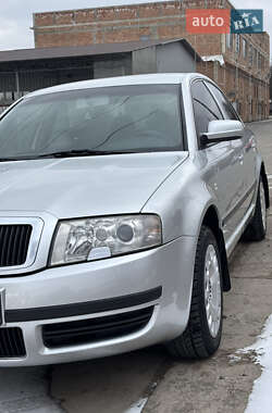 Ліфтбек Skoda Superb 2006 в Чернівцях