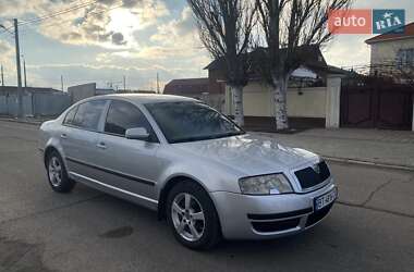 Лифтбек Skoda Superb 2002 в Николаеве