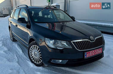 Универсал Skoda Superb 2013 в Киеве