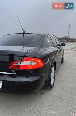 Лифтбек Skoda Superb 2008 в Львове