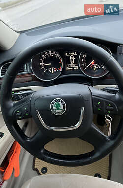 Лифтбек Skoda Superb 2008 в Львове