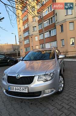 Skoda Superb 2010 Skoda Superb 2010