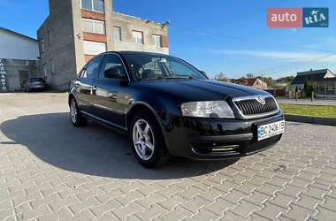 Лифтбек Skoda Superb 2006 в Львове