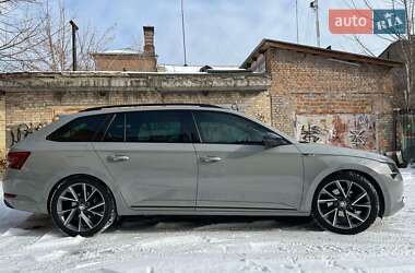 Универсал Skoda Superb 2019 в Киеве