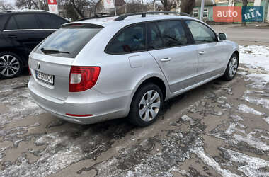 Skoda Superb 2012
