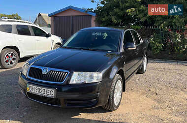 Лифтбек Skoda Superb 2007 в 