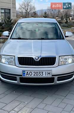 Лифтбек Skoda Superb 2008 в Хусте