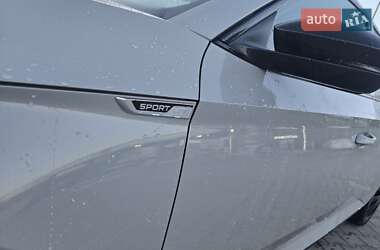 Лифтбек Skoda Superb 2018 в 