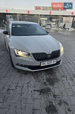 Лифтбек Skoda Superb 2018 в 