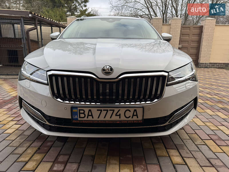 Универсал Skoda Superb 2019 в Кривом Роге