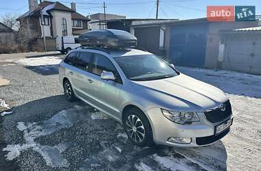 Универсал Skoda Superb 2012 в 