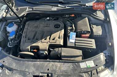 Универсал Skoda Superb 2012 в 