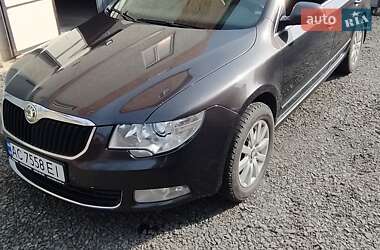 Ліфтбек Skoda Superb 2011 в Луцьку