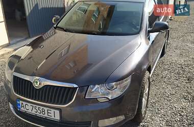 Ліфтбек Skoda Superb 2011 в Луцьку