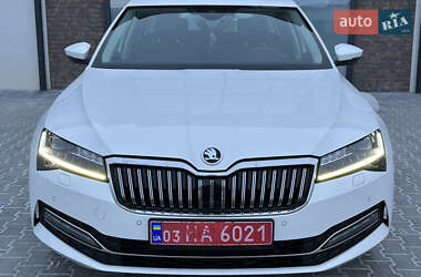 Универсал Skoda Superb 2021 в Тернополе