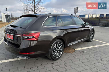 Универсал Skoda Superb 2019 в 