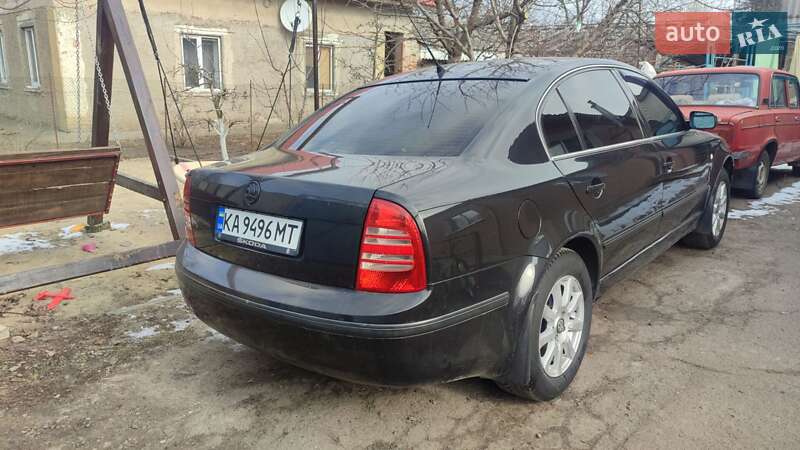 Ліфтбек Skoda Superb 2006 в Бишеві
