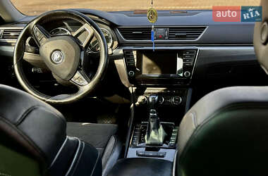 Ліфтбек Skoda Superb 2015 в 