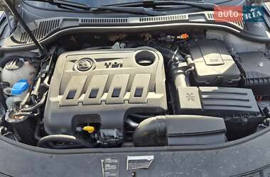 Лифтбек Skoda Superb 2014 в 