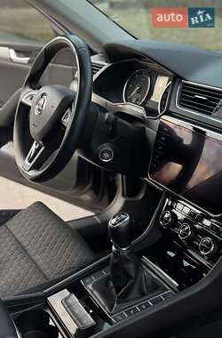 Лифтбек Skoda Superb 2018 в 