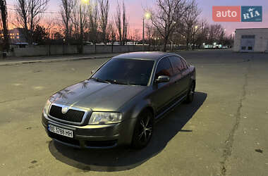 Лифтбек Skoda Superb 2003 в Николаеве