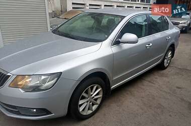 Ліфтбек Skoda Superb 2014 в Києві