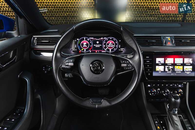 Универсал Skoda Superb 2020 в Луцке